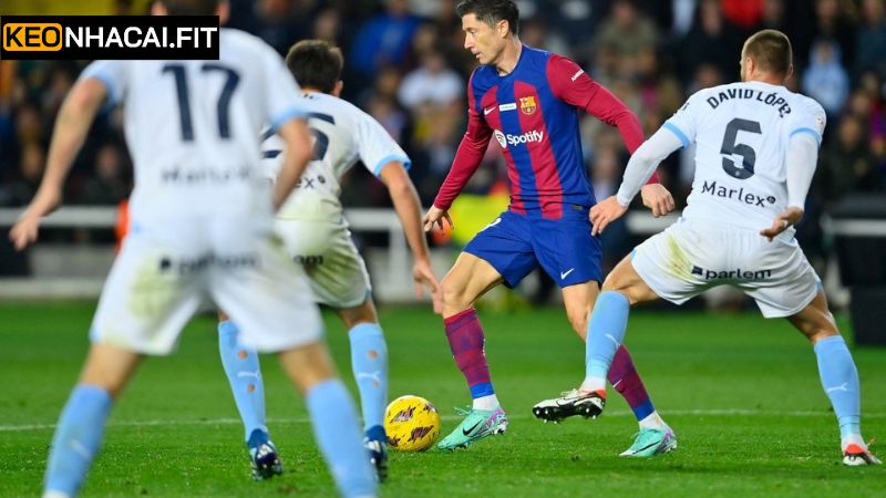 Soi Kèo Barcelona VS Girona 21h15 Ngày 30/03/2025 Chuẩn Xác 1 Tình hình nhân sự của 2 đội bóng hàng đầu