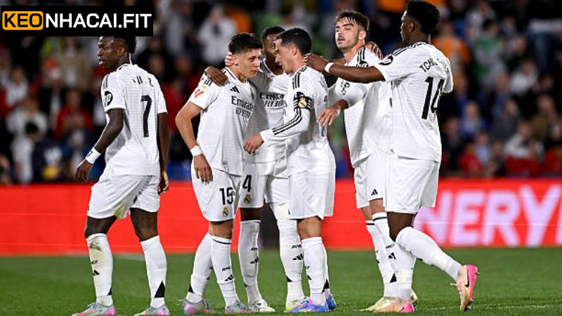 Keonhacai Soi Kèo Red Bull Salzburg vs Real Madrid Trận 8h00, 27/6 2 Phong độ đội Real Madrid