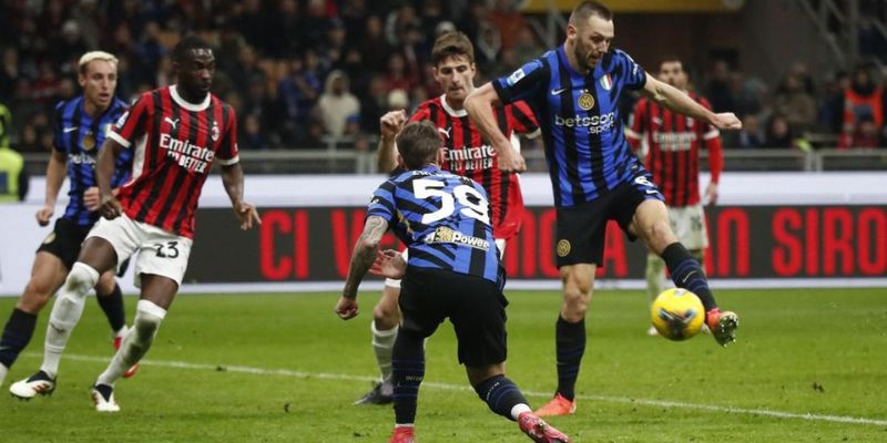 Soi Kèo AC Milan Vs Inter Milan Ngày 09/03 Lúc 02h45 Mới Nhất 2 Phong độ của đội bóng AC Milan vs Inter Milan